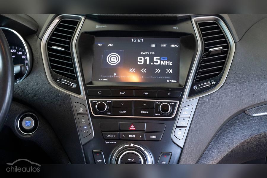Hyundai Grand Santa Fe2.2 Crdi Gls Full Auto — foto 24 de 26