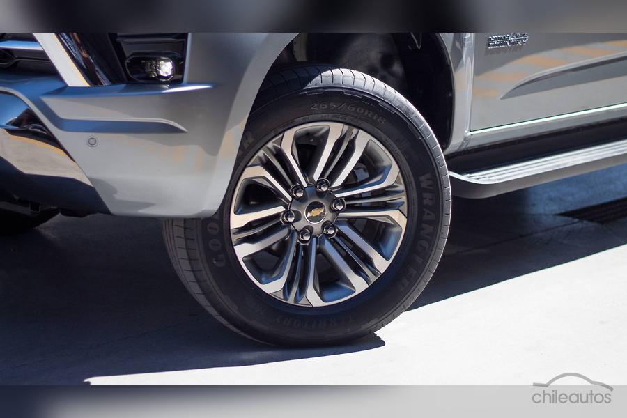 Chevrolet Colorado 2.8T Auto High Country — foto 7 de 28