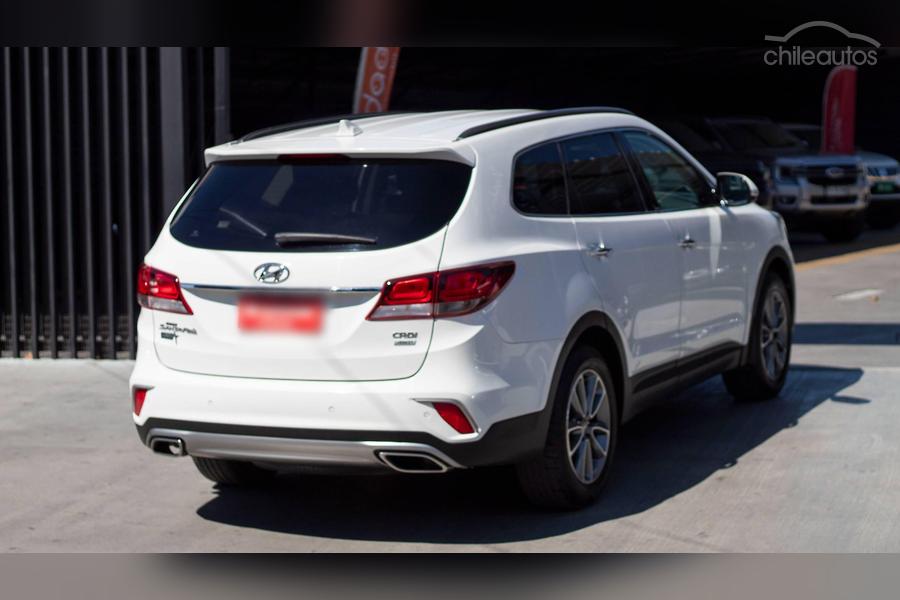 Hyundai Grand Santa Fe2.2 Crdi Gls Full Auto — foto 13 de 26