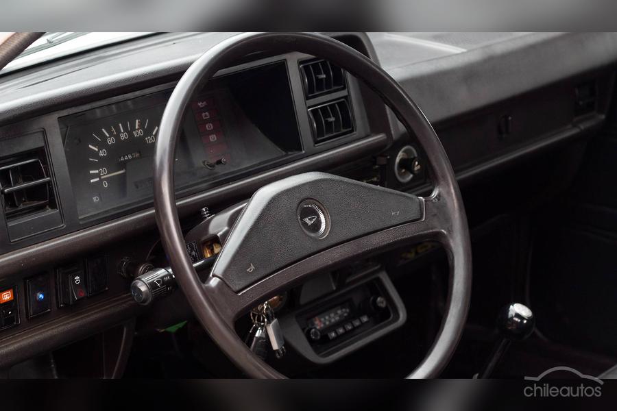 Daihatsu Charade G-20 — foto 18 de 25