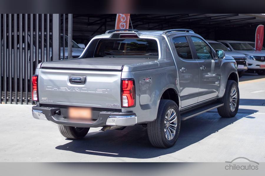Chevrolet Colorado 2.8T Auto High Country — foto 15 de 28