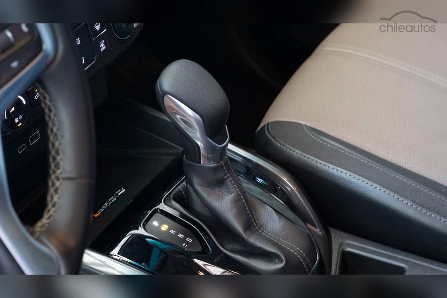 Chevrolet Colorado 2.8T Auto High Country — foto 21 de 28