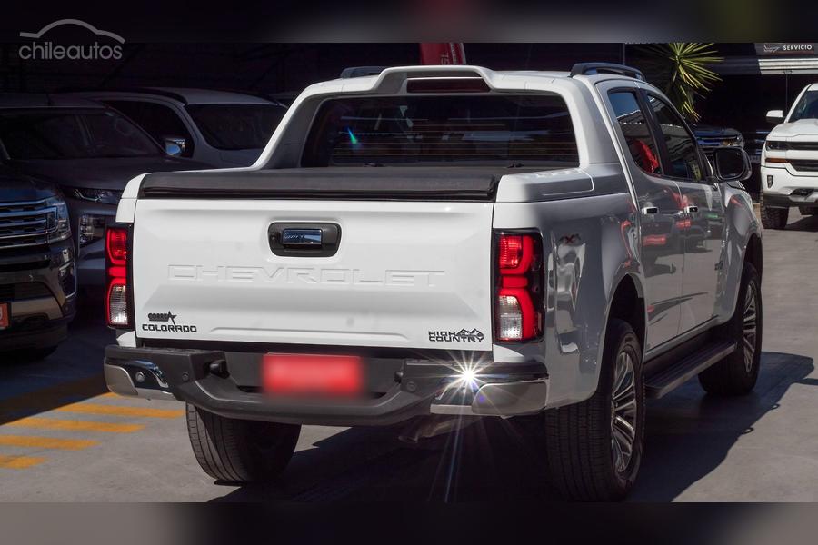 Chevrolet Colorado 2.8T Auto High Country — foto 14 de 26