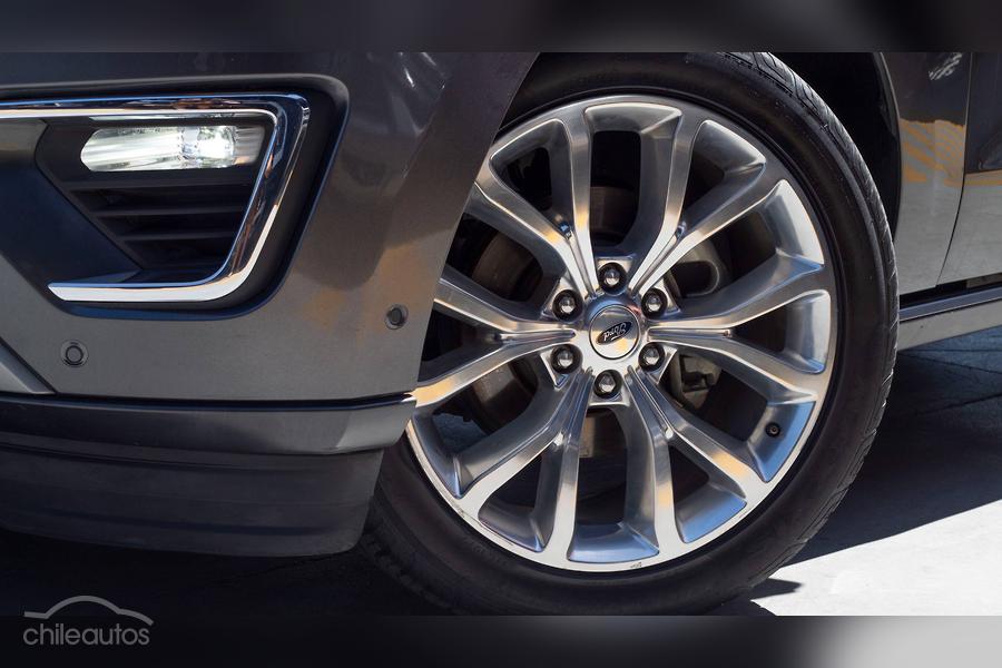 Ford Expedition 3.5 Auto — foto 9 de 26