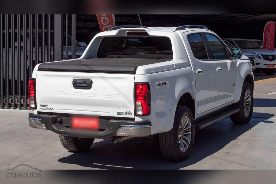 Chevrolet Colorado 2.8T Auto High Country — foto 15 de 26